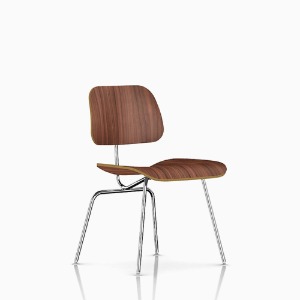 Eames Molded Plywood Dining Chair, Walnut(DCM)